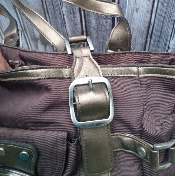 Rip Stop Nylon Faux Leather Buckle & Strap 3 Compartment Shoulder Bag - Picture 7 of 15